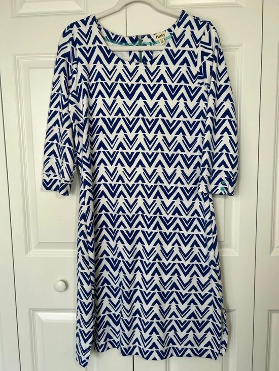Hatley Blue and White Chevron Long Sleeve Dress - Picture 2 of 9